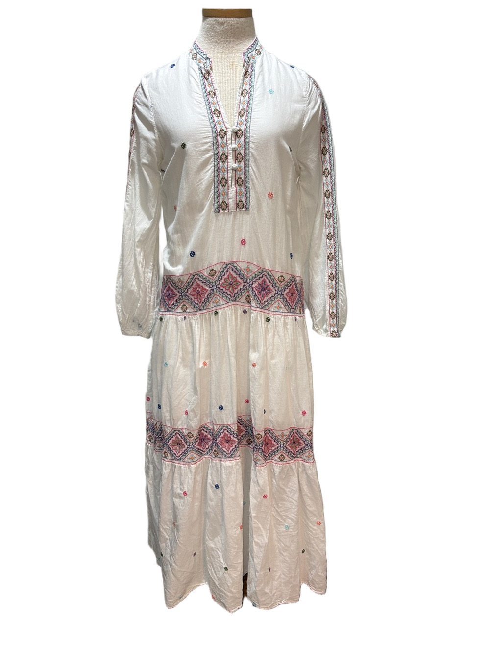 Zara sz XS white cotton maxi tiered maxi dress with embroidery